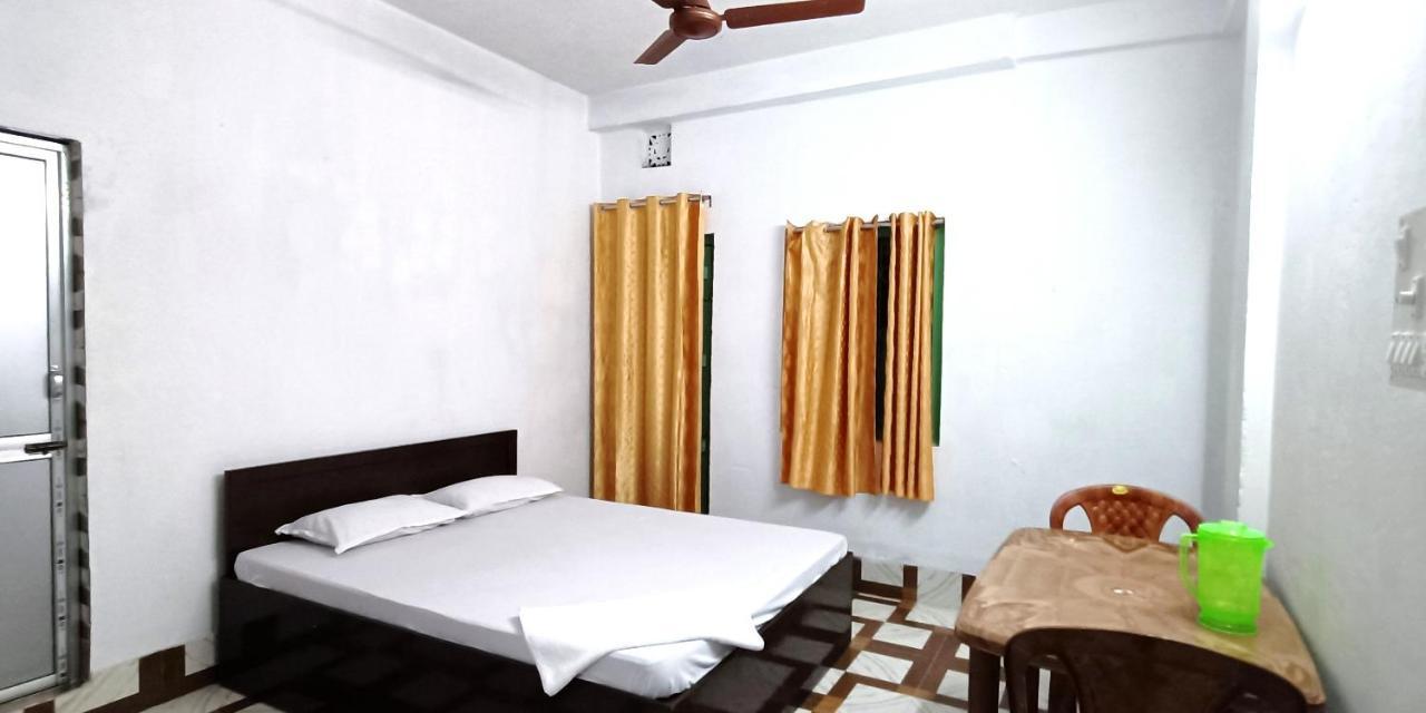 Bagdogra Home Stay - Near Airport Kültér fotó